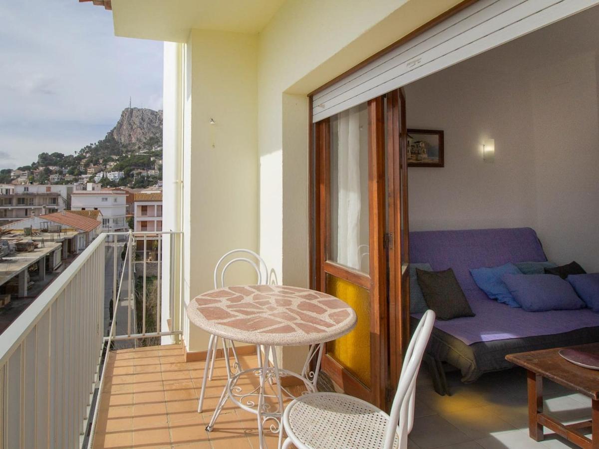 Port III Sistach Rentals Лестартит Екстериор снимка