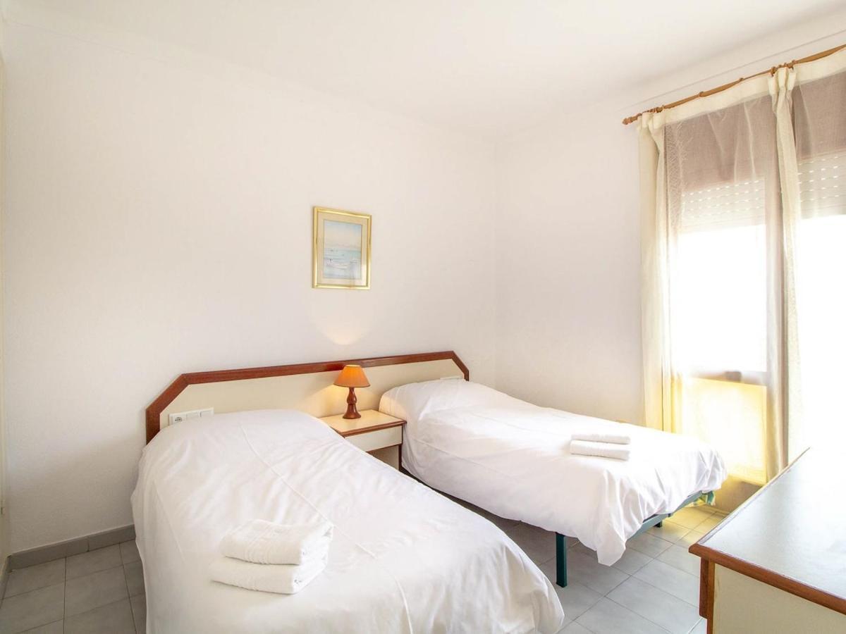 Port III Sistach Rentals Лестартит Екстериор снимка